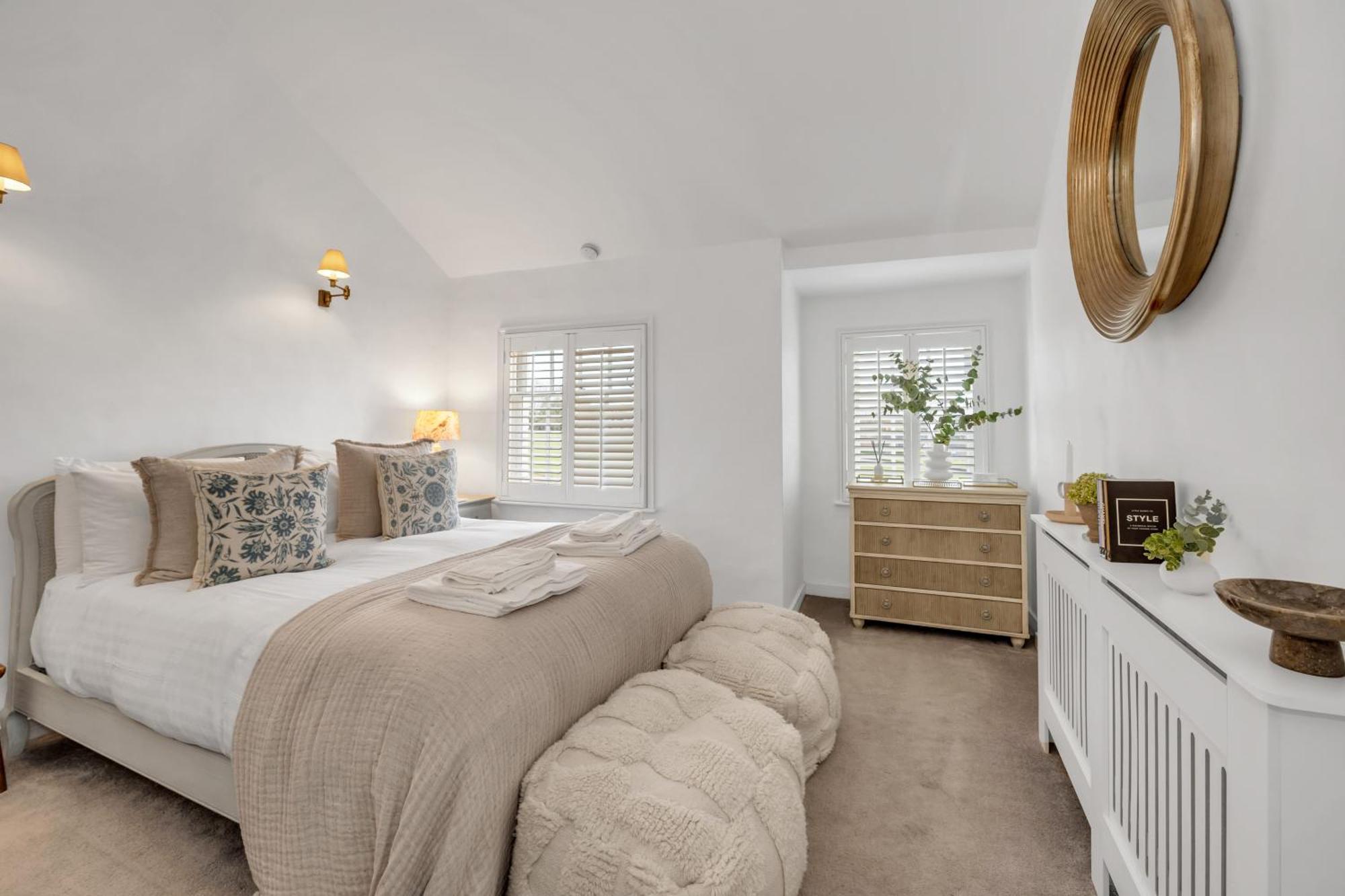 Charming Church Walk, Long Melford - 2 Bedroom Property With Parking Bagian luar foto