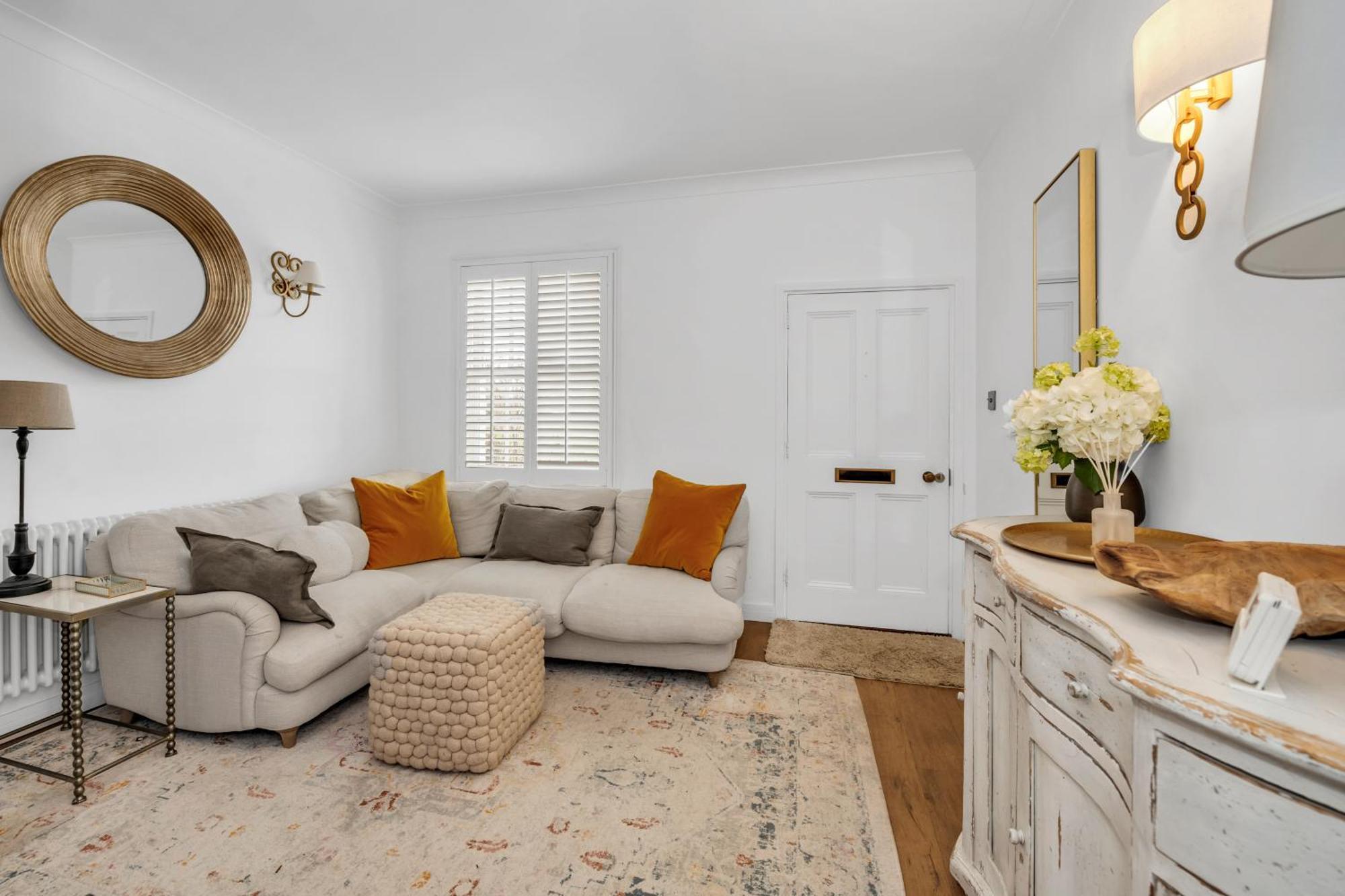Charming Church Walk, Long Melford - 2 Bedroom Property With Parking Bagian luar foto